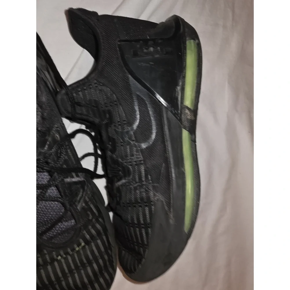 Nike Lebron Witness 6 Sneakers (CZ4052-004) Black Size 8. - Picture 3 of 9